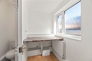 Utility/WC- click for photo gallery